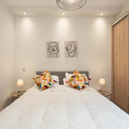 אתונה Liv - Cozy Urban Apartment In Pagrati מראה חיצוני תמונה