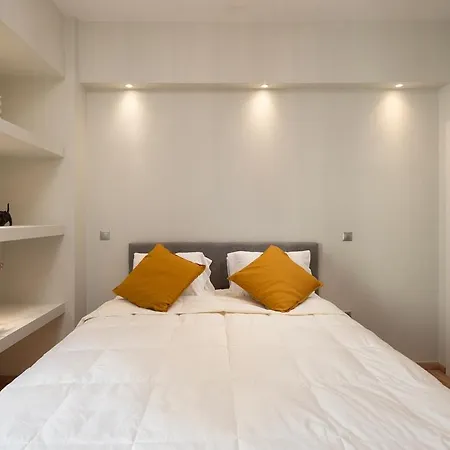 אתונה Liv - Cozy Urban Apartment In Pagrati מראה חיצוני תמונה